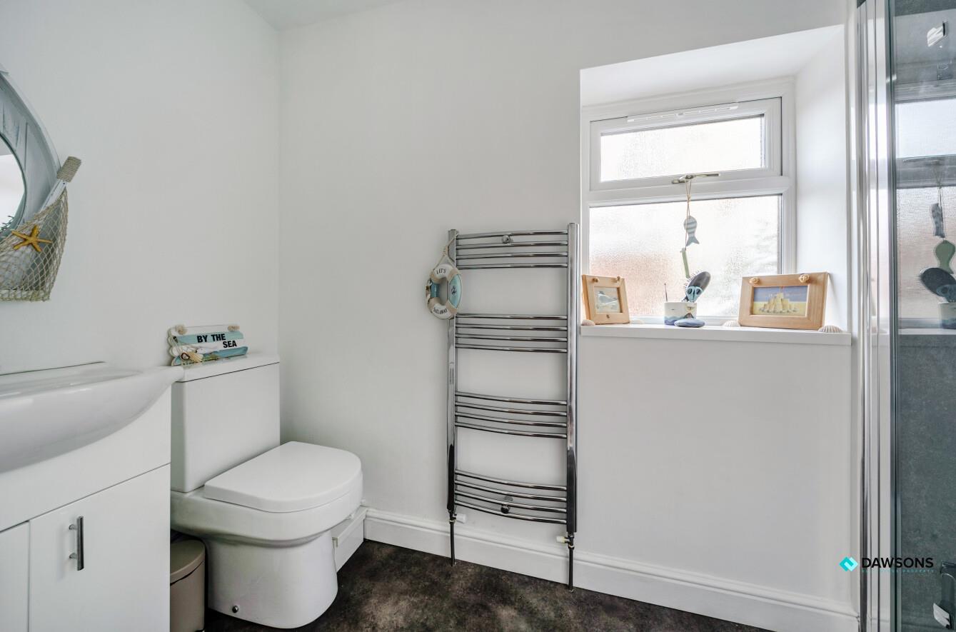 Pwll Road, Llanelli, SA15 4AP